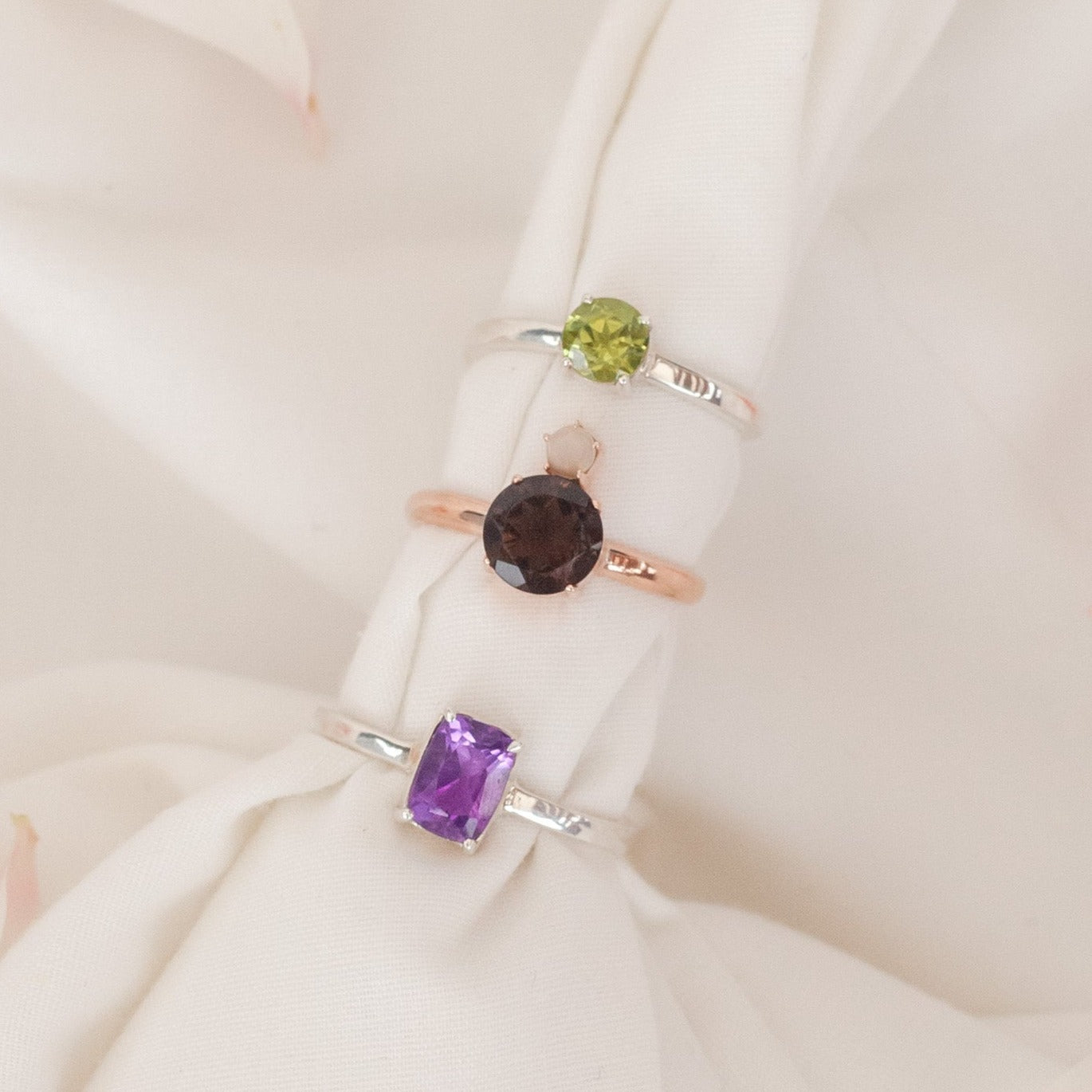 Anillo Anastasia Amatista regulable